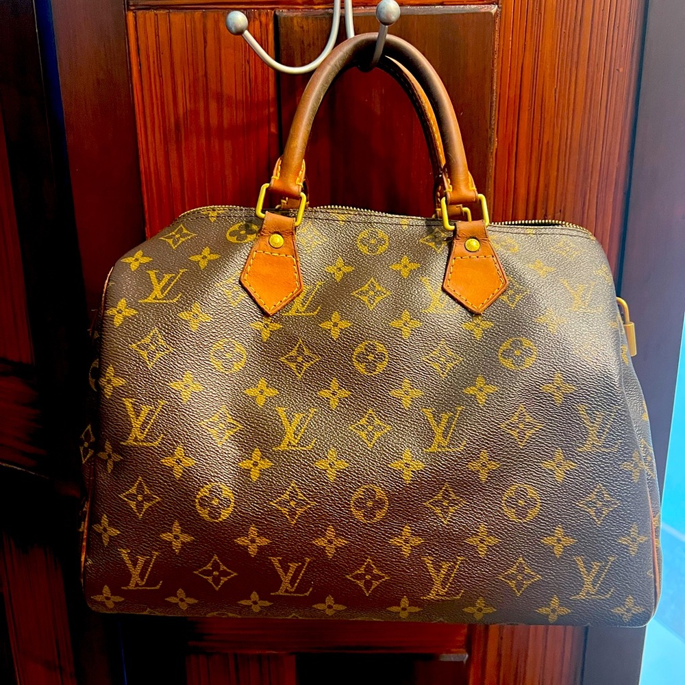 LV Speedy 30 - Picture 3 of 10